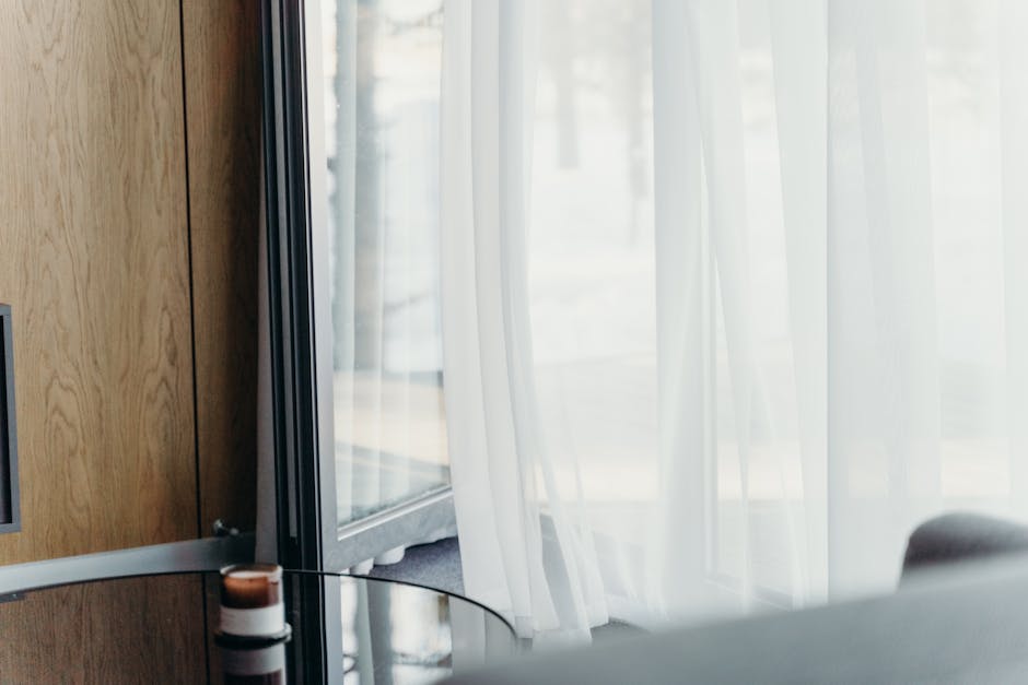 Balancing Natural Light and Privacy with Sheer Layers