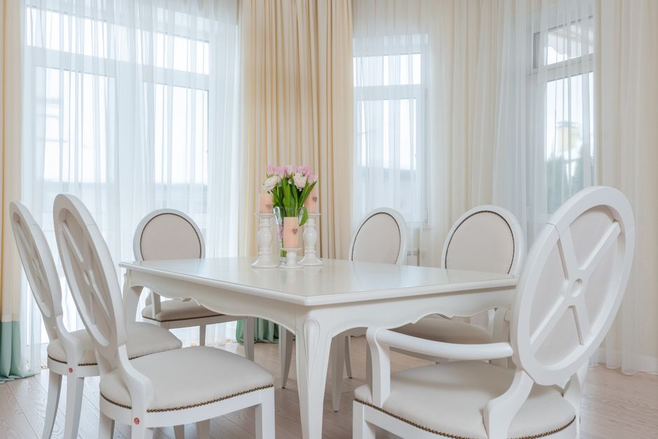 Why Choose Blackout Curtains for Your Dining Room?