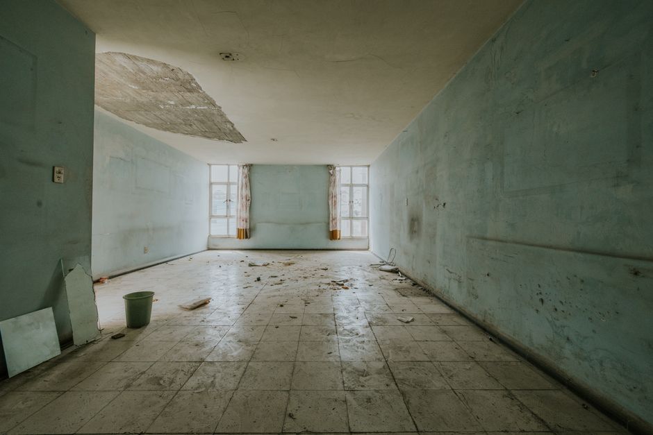 Assessing the Damage: Light vs. Severe Fading