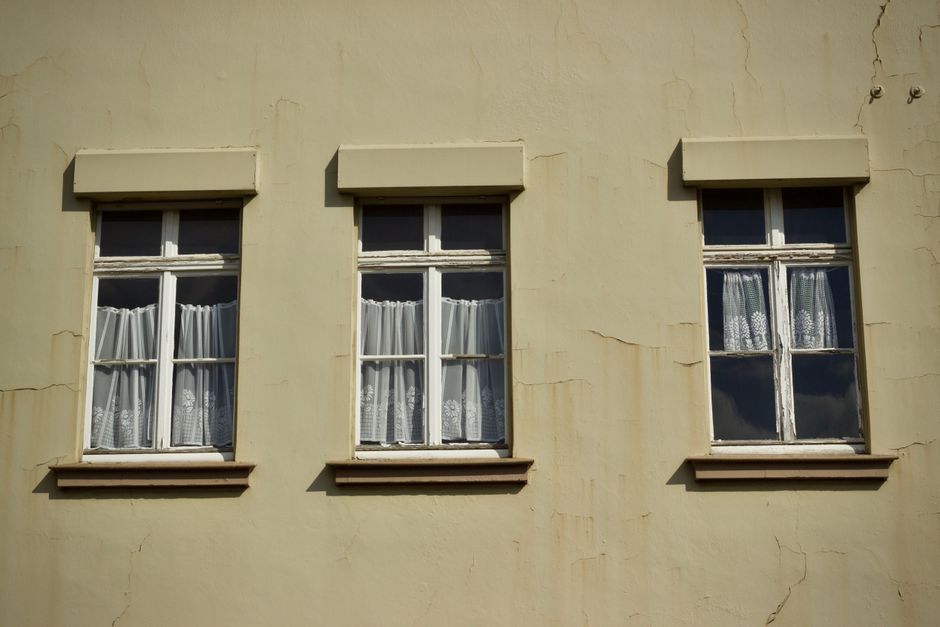 Introduction to Blackout Curtain Construction