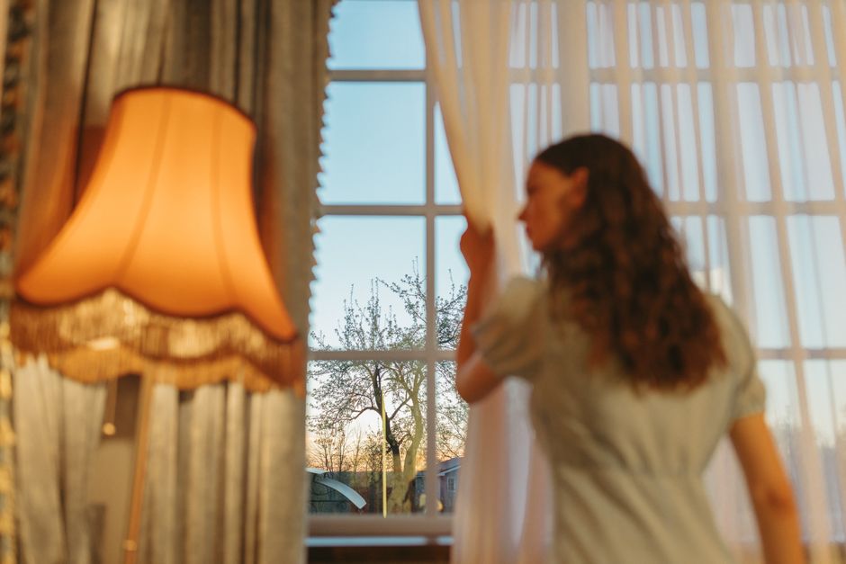 How Curtains Reduce Noise