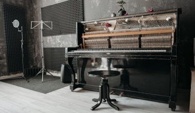 Best Curtain Fabrics for Soundproofing a Music Room