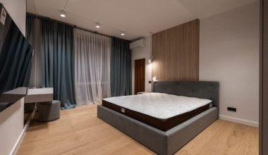 Hospitality Curtains Guide: Fabrics, Buying Tips & Care