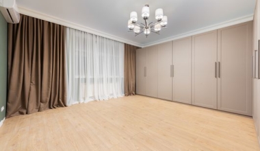 Polyester Curtain Maintenance: Easy Care & Cleaning Tips
