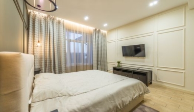Blackout Curtain Tracks vs Rods for Ceiling Mount