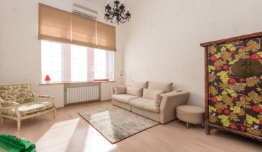 Roman Shades vs Curtains: The Ultimate Guide