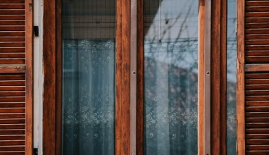 Curtains vs Shutters: Pros, Cons & Comparison Guide