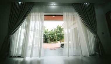 Outdoor Curtains: The Ultimate Guide to Fabrics & Care