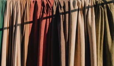 FR Polyester vs Standard Polyester: Key Insights