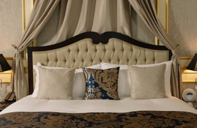 Caring for Velvet Curtains in Hotels: Maintenance Tips