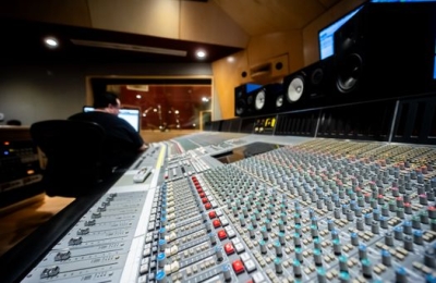 What Is Acoustic Fabric? Guide to Sound-Absorbing Materials