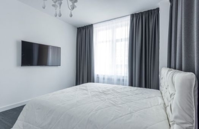 Curtain Ideas for Apartments: Fabrics & Tips | Expert Guide