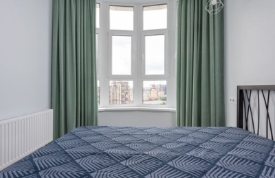 Bay Window Curtains Guide: Meas, Fabrics & Styles